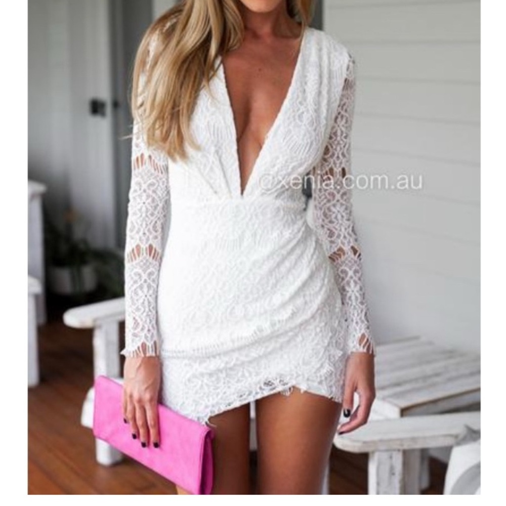 Sibo Skirt lace long sleeve dress Size 2